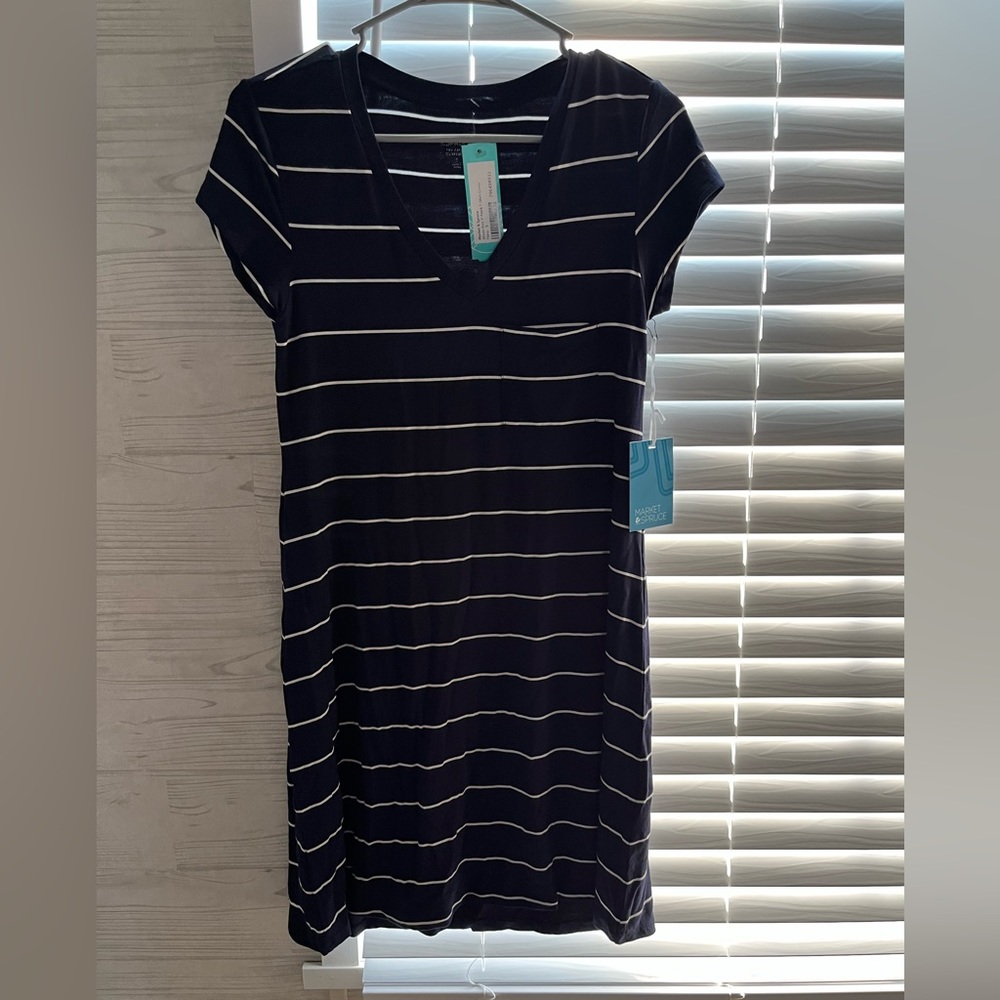 Woman’s Summer Dress Size Small